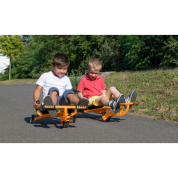 Enfants jouant avec le Speed Star Grand Modèle TopTrike