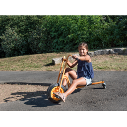 Enfant sur le Drift Rider TopTrike