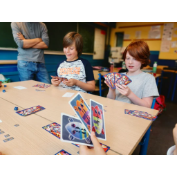 enfants jouant à Math Moi ça