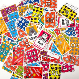 matériel du jeu éducatif Maximaal : tables de Multiplication